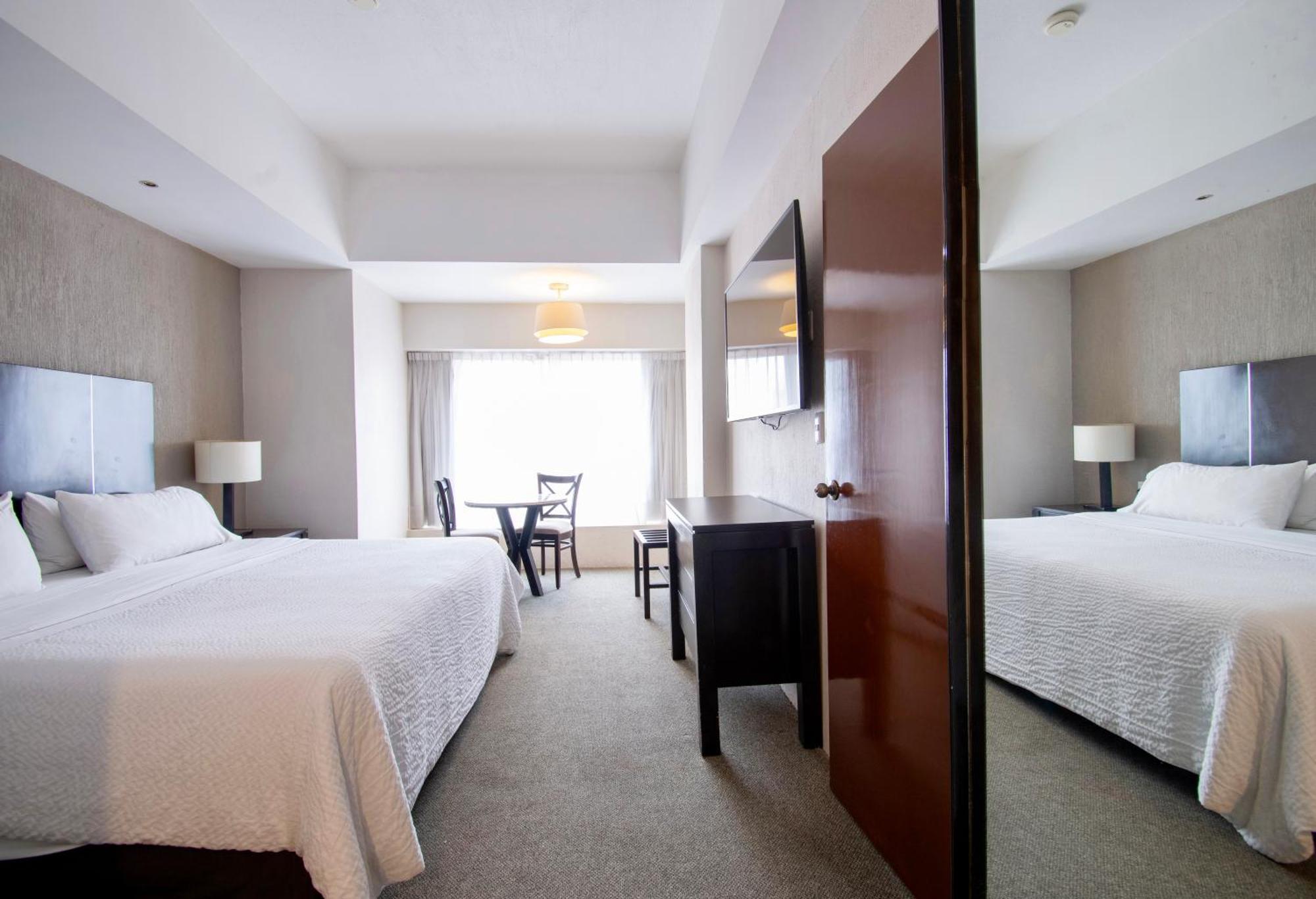 Hotel Plaza Genova Centro Guadalajara Extérieur photo