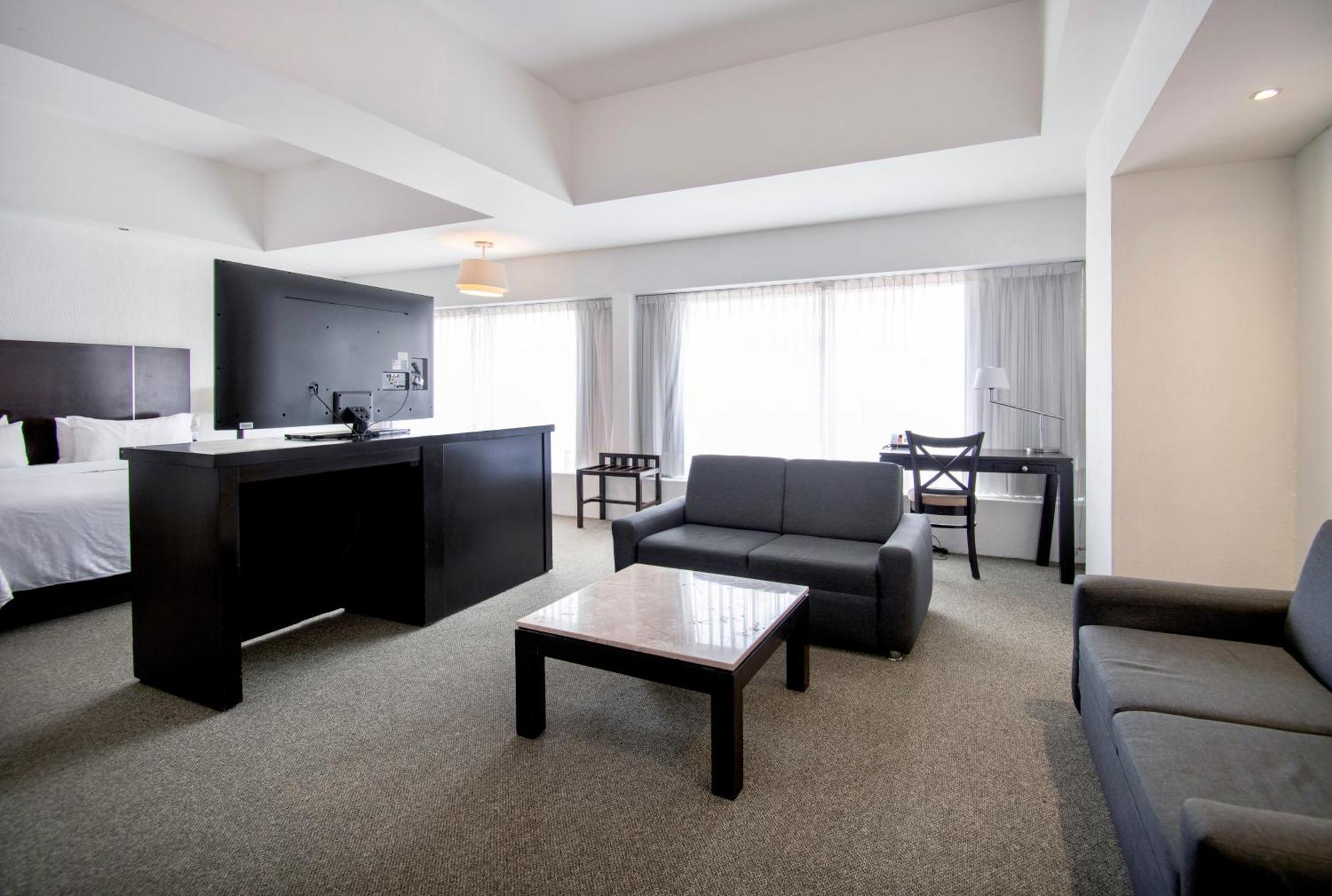 Hotel Plaza Genova Centro Guadalajara Extérieur photo